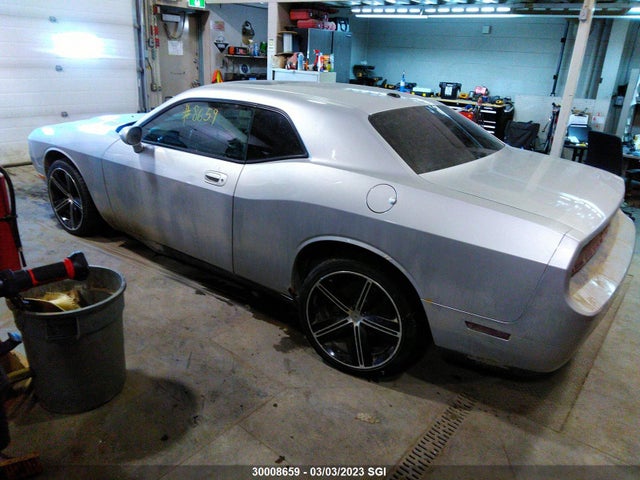 Dodge Challenger Se 2009 2B3LJ44V79H592465 Image 4