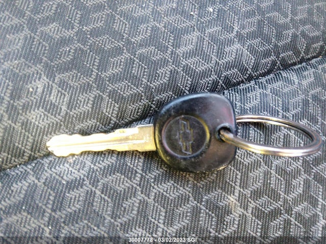 Chevrolet COBALT LS 2010 1G1AB1F57A7130639 Image 3