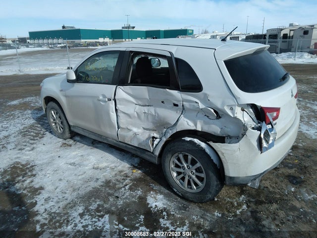 4A4AJ3AU8DE603901 Mitsubishi RVR SE