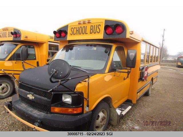 Chevrolet EXPRESS G3500 2012 1GB3G3BG3C1103629 Image 2