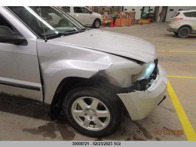 Jeep Grand Cherokee Laredo 2008 1J8GR48K08C122135 Image 5