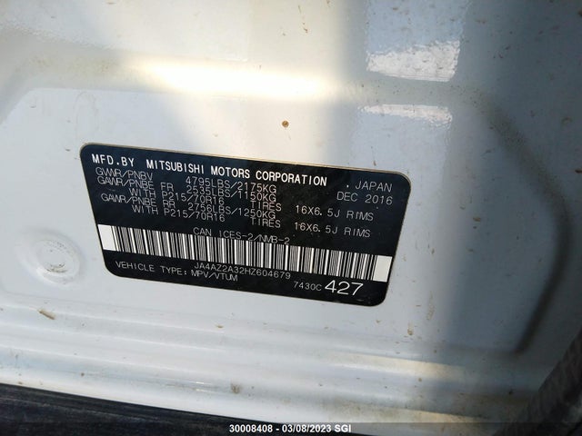 JA4AZ2A32HZ604679 Mitsubishi Outlander Es