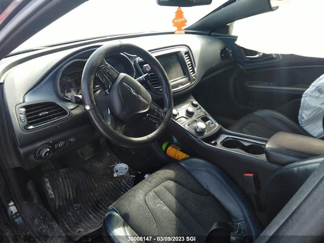 1C3CCCDG7FN531094 Chrysler 200 S