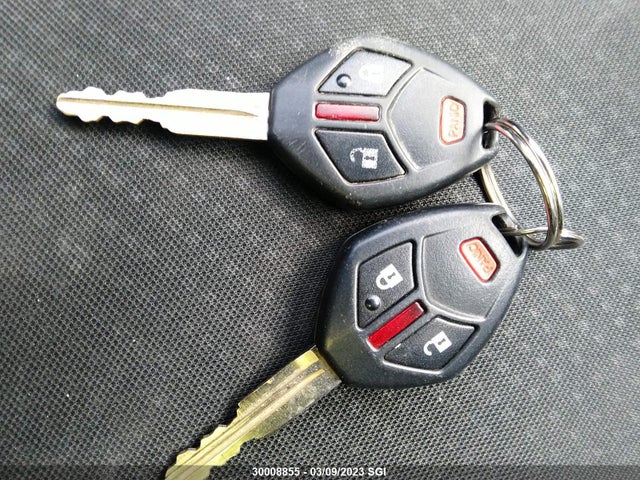 4A4AH3AU6DE604041 Mitsubishi RVR SE