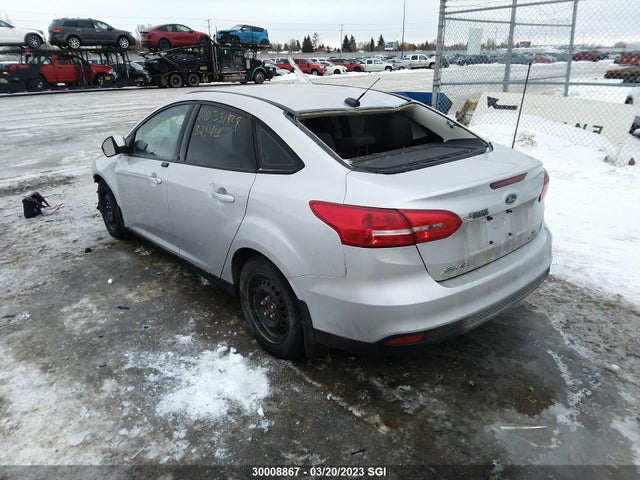 Ford FOCUS SE 2015 1FADP3F25FL331838 Image 3