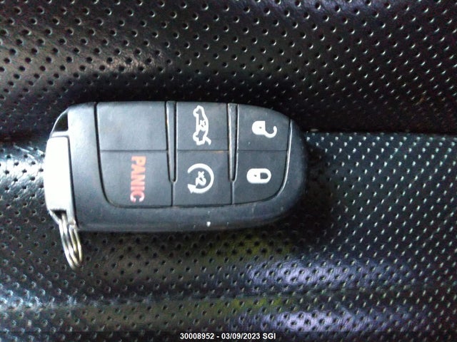 2C3CCAPT2HH616272 Chrysler 300c Platinum
