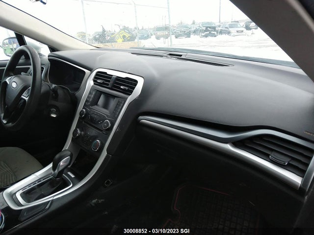30008852 :رقم المزاد ، 3FA6P0G79GR220519 vin ، 2016 Ford Fusion S مزاد بيع