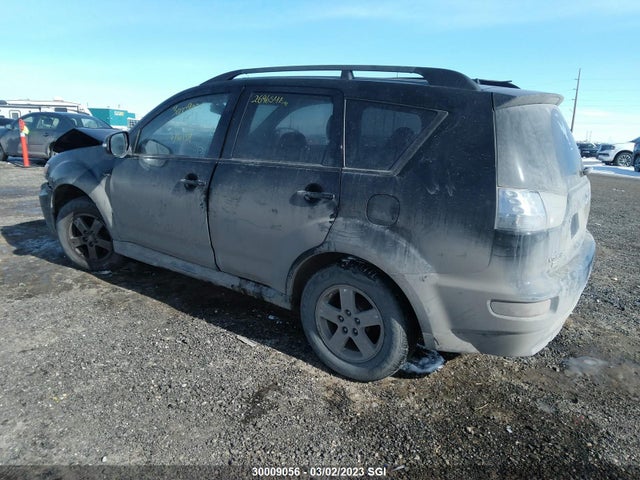 JA4JT3AX3CU601919 Mitsubishi Outlander Se