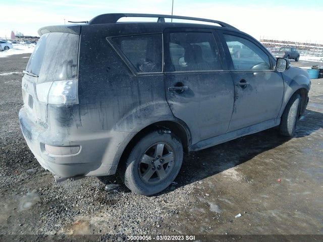 JA4JT3AX3CU601919 Mitsubishi Outlander Se
