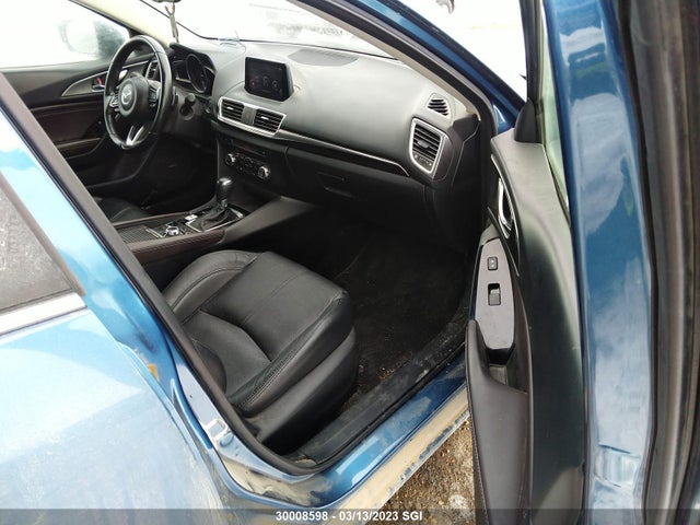 Продаж на аукціоні авто 2018 Mazda 3 Grand Touring, vin: 3MZBN1M30JM203518, номер лоту: 30008598