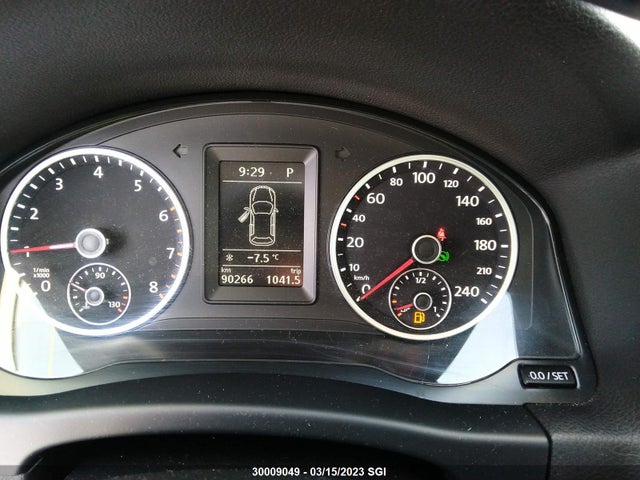 WVGJV7AX3FW508300 Volkswagen Tiguan S/se/sel/r-line