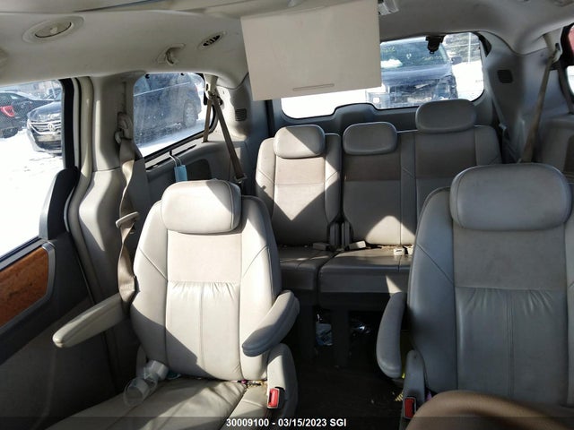 2A8HR64X49R515579 Chrysler Town & Country Limited