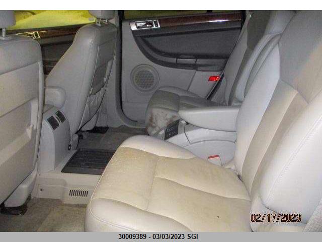 2A8GM68X38R627325 Chrysler Pacifica Touring