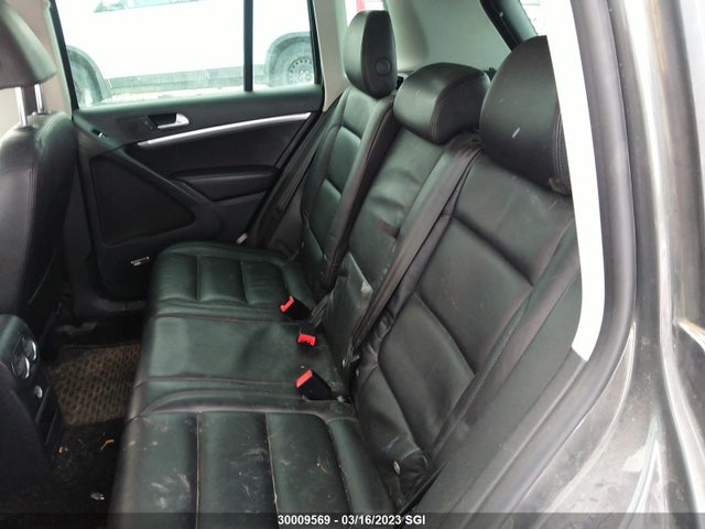 WVGJV3AX4EW550630 Volkswagen Tiguan S/se/sel/r-line