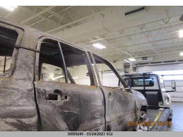 Chevrolet Tracker 2002 2CNBJ13C026915681 Image 7