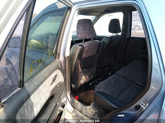 Honda CR-V LX 2002 JHLRD784X2C814950 Image 9