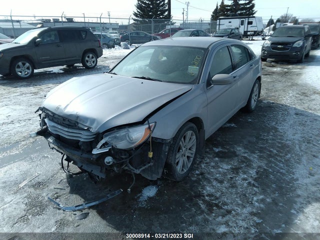 1C3CCBBB8DN692200 Chrysler 200 Touring