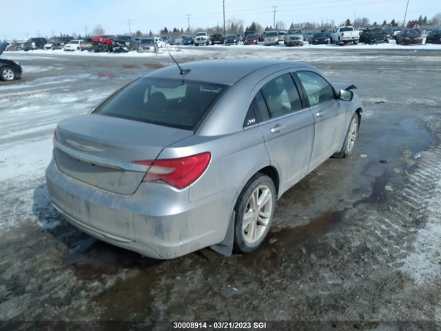1C3CCBBB8DN692200 Chrysler 200 Touring