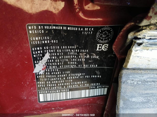 3VV2B7AX9JM078624 Volkswagen Tiguan