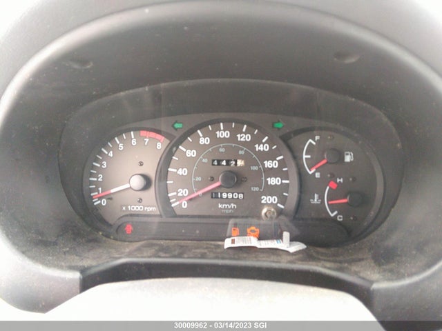 Hyundai ACCENT GL 2001 KMHCG45C81U200388 Image 8