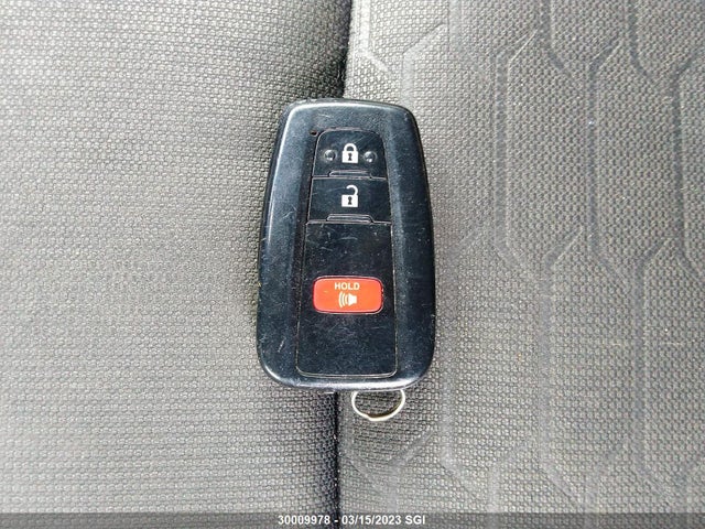 Toyota Corolla Se/xse 2019 JTNK4RBE9K3043145 Image 3