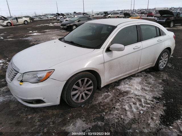 1C3CCBBB3EN163349 Chrysler 200 Touring