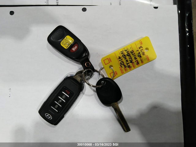 Hyundai ACCENT SE 2016 KMHCT5AE5GU261473 Image 3