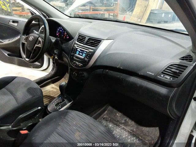 Hyundai ACCENT SE 2016 KMHCT5AE5GU261473 Image 6