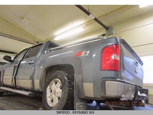 Chevrolet Silverado K1500 2008 2GCEK13M881141127 Image 3