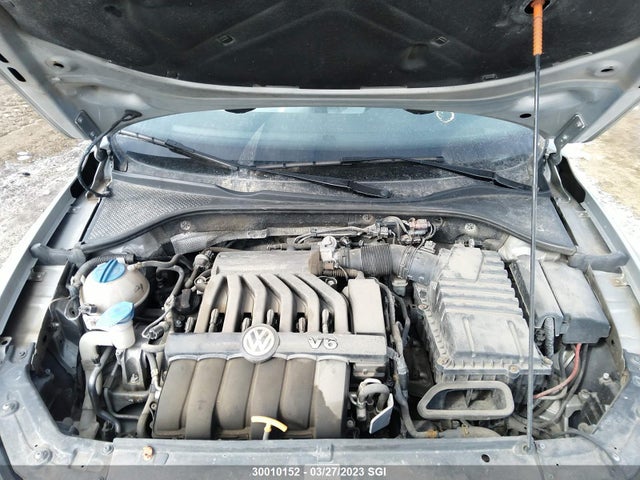 Volkswagen PASSAT SE 2013 1VWBM7A38DC075531 Image 11