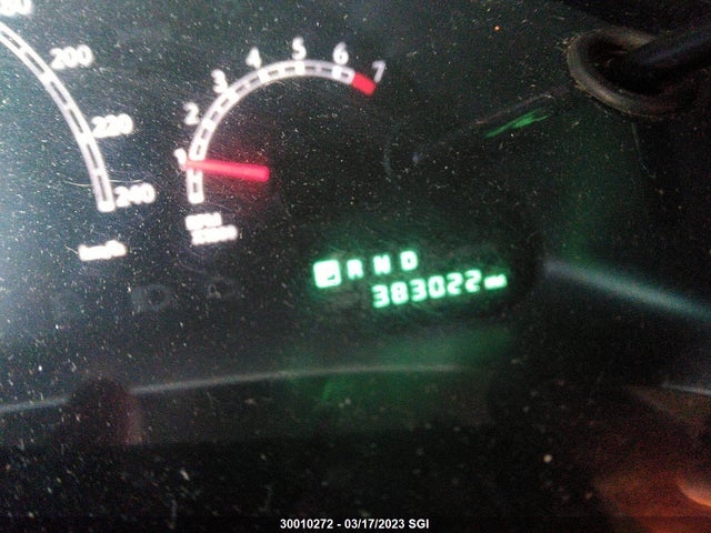 2A8GM68X38R656758 Chrysler Pacifica Touring