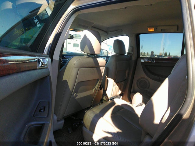 2A8GM68X38R656758 Chrysler Pacifica Touring