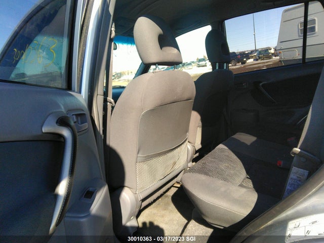 Toyota RAV4 2002 JTEHH20V726051638 Image 9