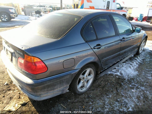WBAAM3346YCD58769 BMW 323 I