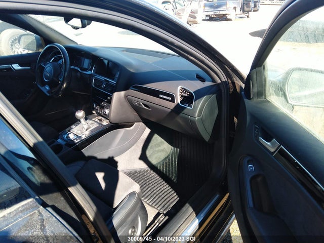 WAUHFCFL7GN004299 Audi A4 Progressiv Plus
