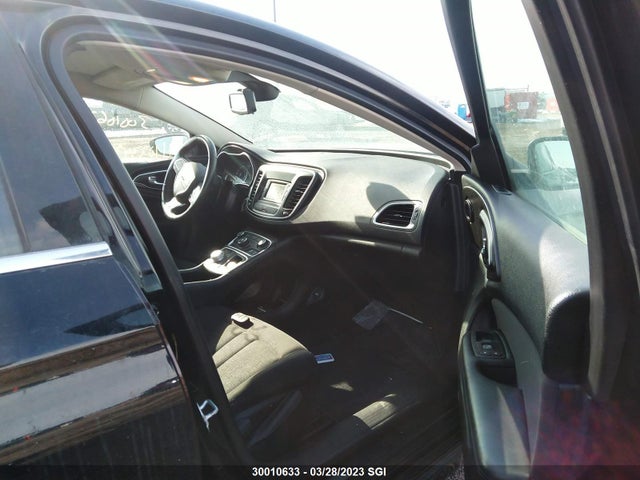 1C3CCCAB7GN103343 Chrysler 200 Limited