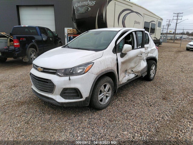 Chevrolet TRAX LS 2019 3GNCJNSB3KL290723 Image 2