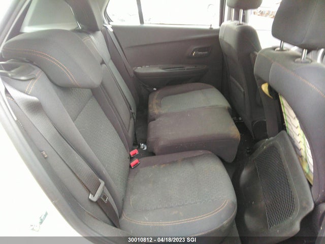 Chevrolet TRAX LS 2019 3GNCJNSB3KL290723 Image 9