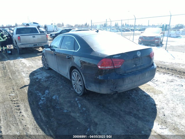 1VWBS7A35FC077049 Volkswagen PASSAT SE