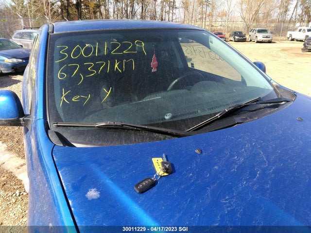 JA4AJ3AU8KU602607 Mitsubishi RVR SE