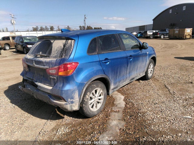 JA4AJ3AU8KU602607 Mitsubishi RVR SE