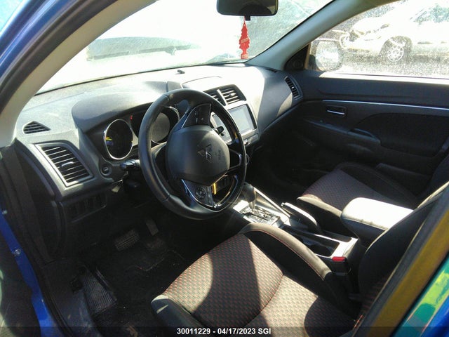 JA4AJ3AU8KU602607 Mitsubishi RVR SE