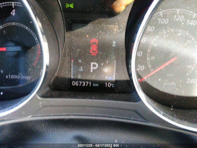 JA4AJ3AU8KU602607 Mitsubishi RVR SE