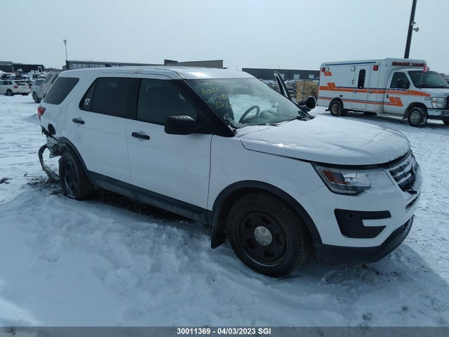 Ford Explorer Police Interceptor 2018 1FM5K8AR7JGA00321 Image 1