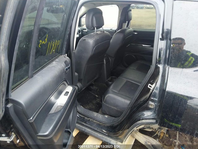 1C4NJDAB8ED568653 Jeep Compass Sport