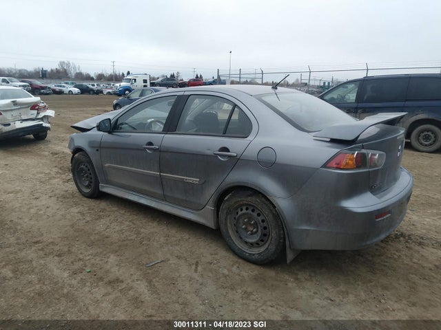 JA32U2FUXGU604045 Mitsubishi LANCER ES