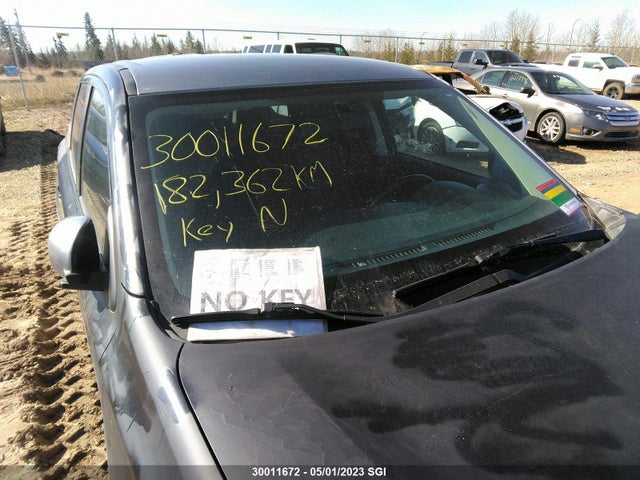 JA4AZ2A35HZ605678 Mitsubishi Outlander Es