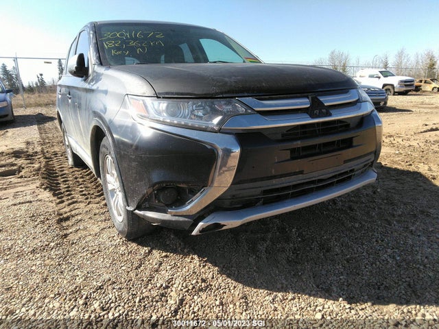 JA4AZ2A35HZ605678 Mitsubishi Outlander Es