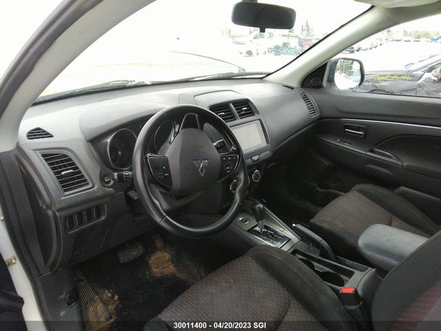 JA4AJ3AU4KU601390 Mitsubishi RVR SE