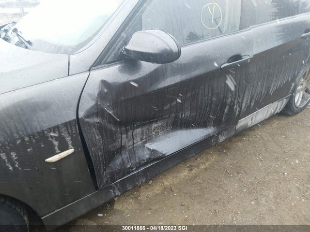 30011866 :رقم المزاد ، WBAVB13576KR64019 vin ، 2006 Bmw 325 I مزاد بيع